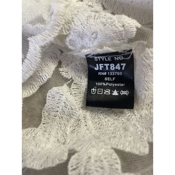 Pol Blouse Womens Small Ivory Sheer Embroidered Shirt Top Floral - Picture 12 of 13